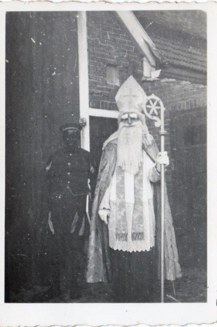 Sint en Piet 1945 St Marcus hoeve