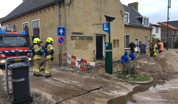 Inspectie van de brandweer op de Brink.
