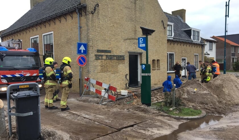 Inspectie van de brandweer op de Brink.