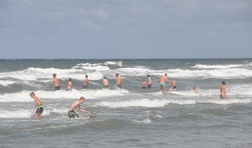 Zwemmen in zee.