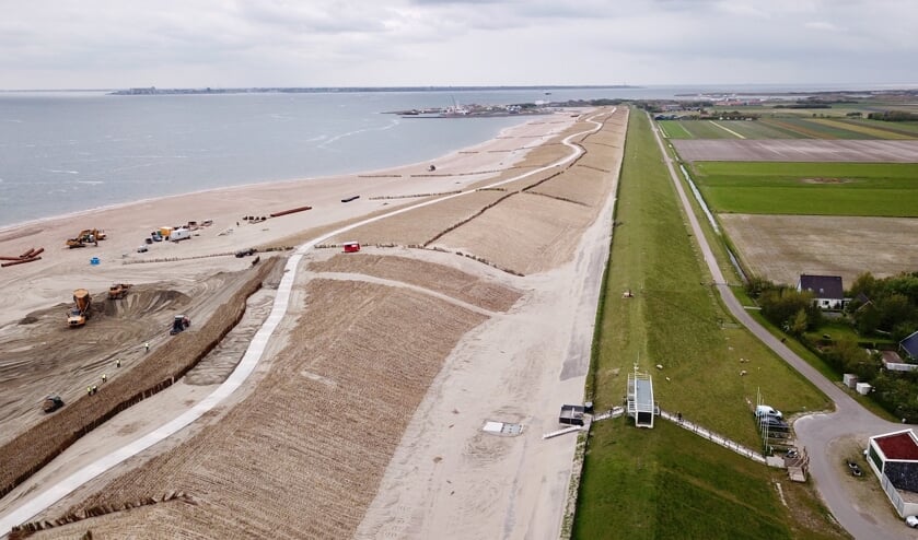 Het nieuwe gebied met fietspad in aanleg.