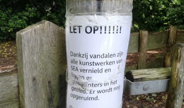 Waarschuwing bij het Doolhof.