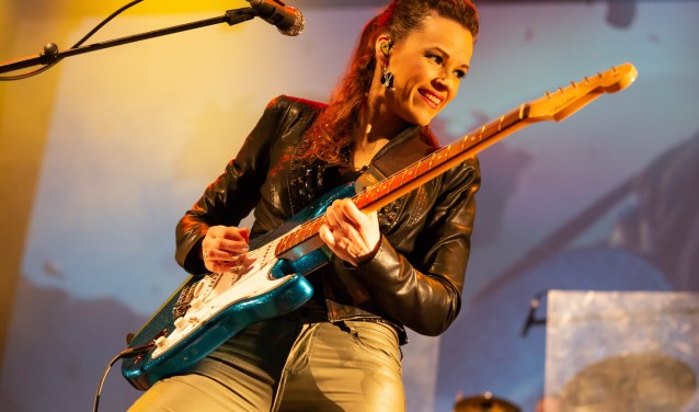 Erja Lyytinen uit Finland, één van de hoofdacts op Texelblues.