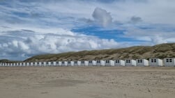 De Lezersfoto - Huisjes op strand