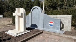 Meerderheid raad: ga in gesprek over andere plek nieuw monument