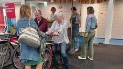 Smoothies fietsen met de ‘blender bike’ - en de vrolijke quiz