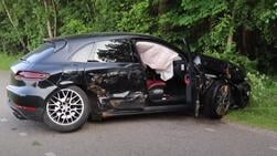Forse schade aan Porsche na ongeval