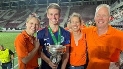 Kasper en Oranje onder 19 winnen EK voetbal