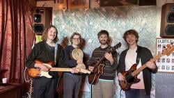 Dageraad vanavond live op Radio Texel