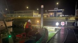 KNRM helpt aanstaande vader