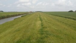 Plan voor fietspad Eierlands Kanaal weer op tafel