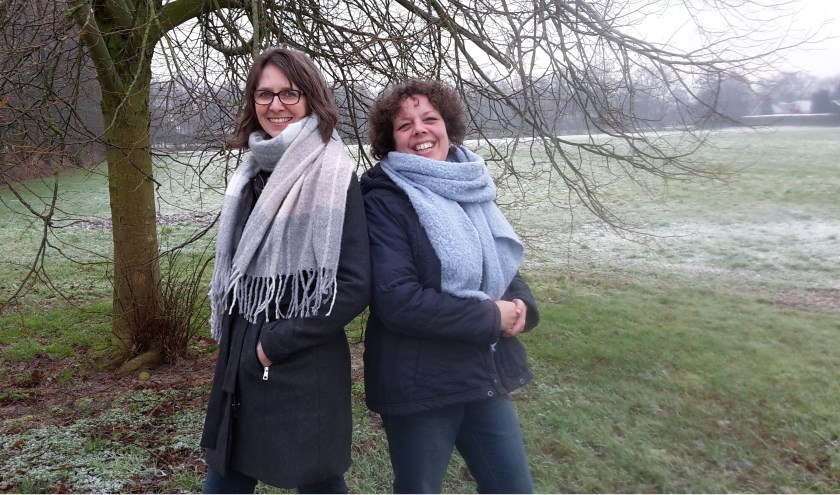Ankie van der Veen en Lysbeth Vellinga coördineren de hulpvragen en de vrijwilligersinzet bij de VPTZ Noordoost Friesland.