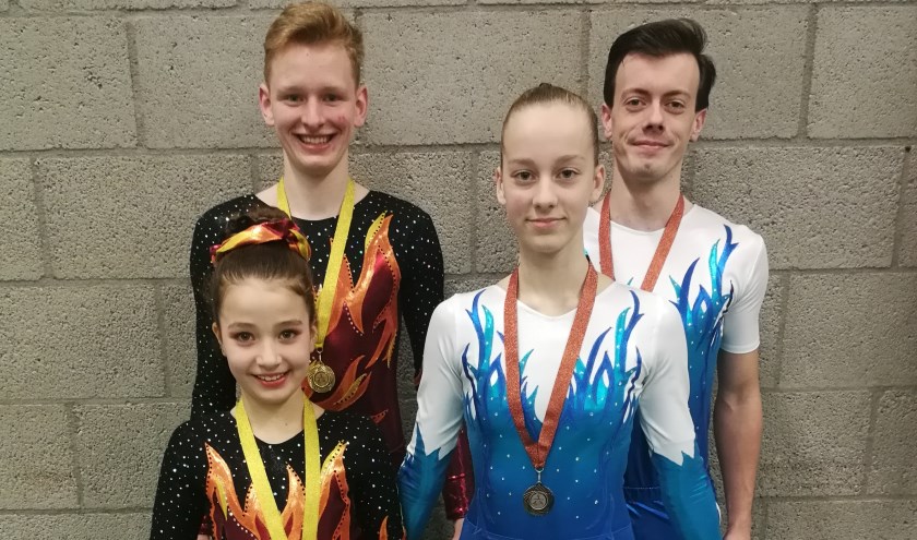 De acrogymnasten van GVV Feanwâlden