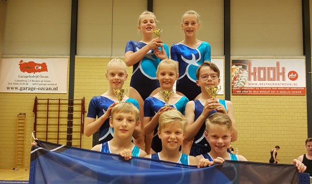 Team 1 van GVV.
Amarins van Zwol (Feanwâlden, Mare van der Meulen (Hurdegaryp), Tom van der Bremer (Damwâld), Johannes Rijpma (Gytsjerk), Jakob van der Wal (Bergum), Lisanne de Jong (Buitenpost), Laura Koster (Buitenpost) en Reinder van Ens (Garyp).