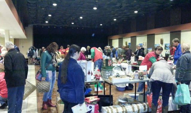 Rommelmarkt (foto: P. den Boer)