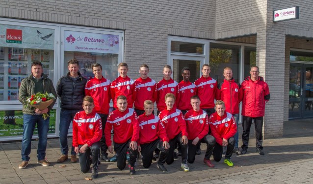 JO17-1 VV Dodewaard. (foto: John van Ingen)