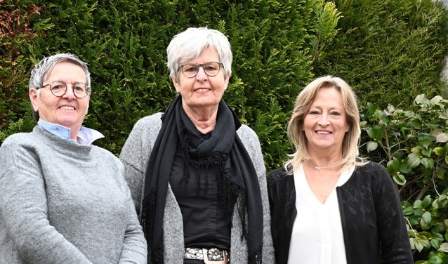Erna van den Heuvel, Ada Schreurs en Marion Schepers- Lovendaal. (foto: Vincent Schepers)