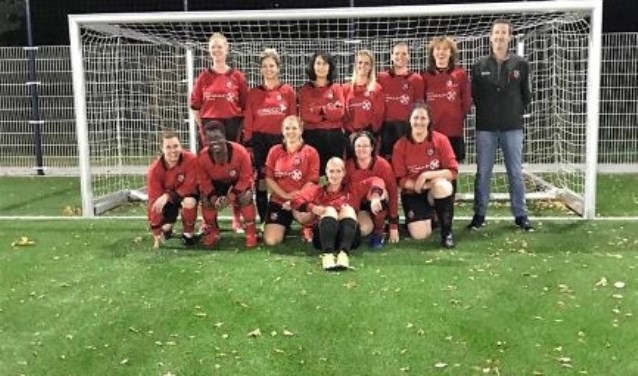 SC Bemmel dames 35+. (foto: Mirjam Keijser)