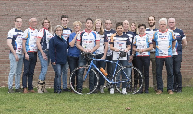 Team Duiven Alpe d'HuZes (foto: Fotografie Eef & Co)