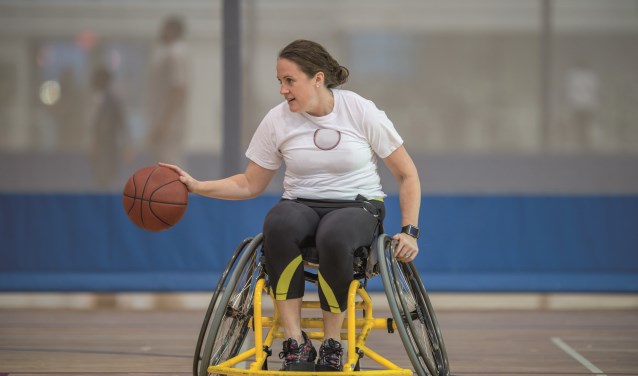 Sportrolstoel voor bijvoorbeeld rolstoelbasketbal.