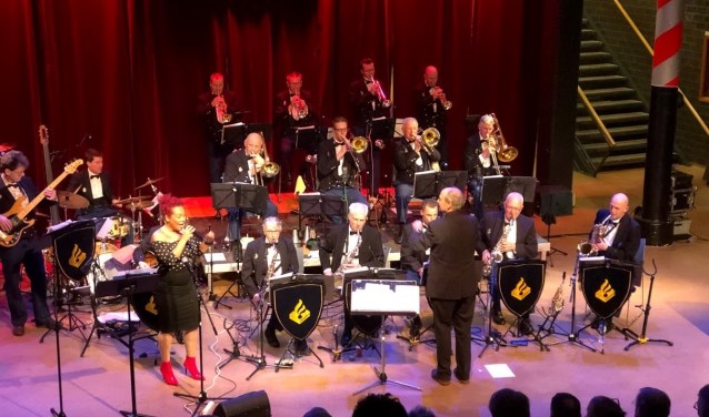 Politie BigBand Oost-Nederland. (foto: Daniëlle de Wit)
