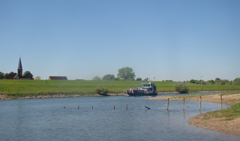 Boottocht richting Griethausen. (foto: Jannet Tigchelaar)