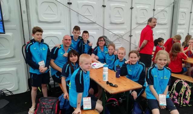 Deelnemers De Ward aan Ranomi Cup. (foto: T. Verhoeven)