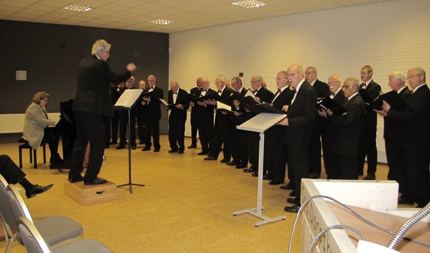 Dodewaards Mannenkoor. (eigen foto van koor)