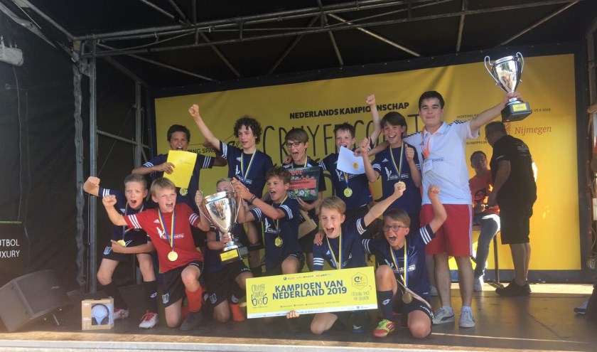 Nederlands kampioen Cruyff Courts.