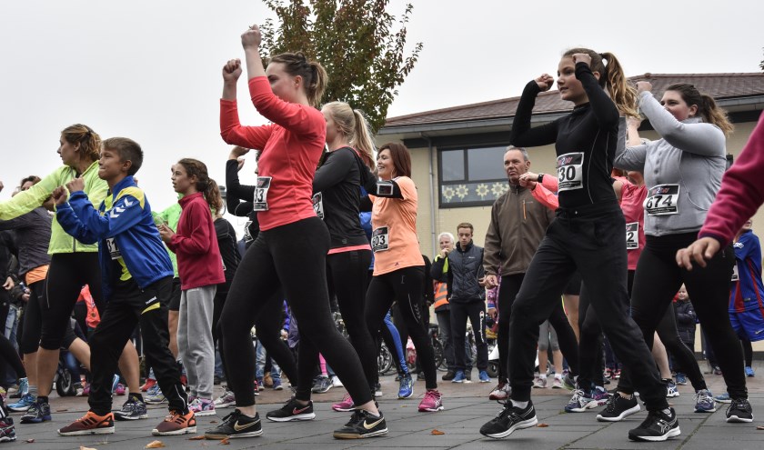 Warming-up. (foto: Gabi van Breenen)